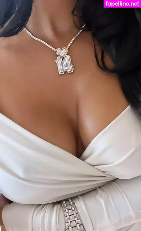 Katya Elise Henry OnlyFans Thumbnail #37aqigOLWr