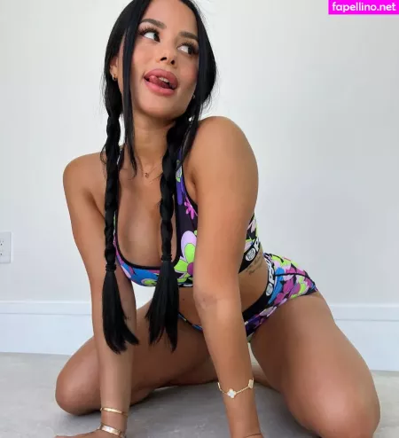 Katya Elise Henry OnlyFans Thumbnail #3OdunWSg7V