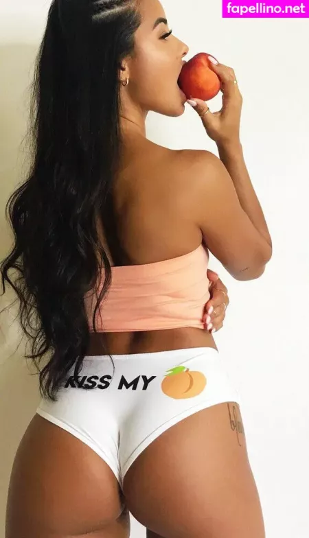Katya Elise Henry OnlyFans Thumbnail #4sNERJTqgs