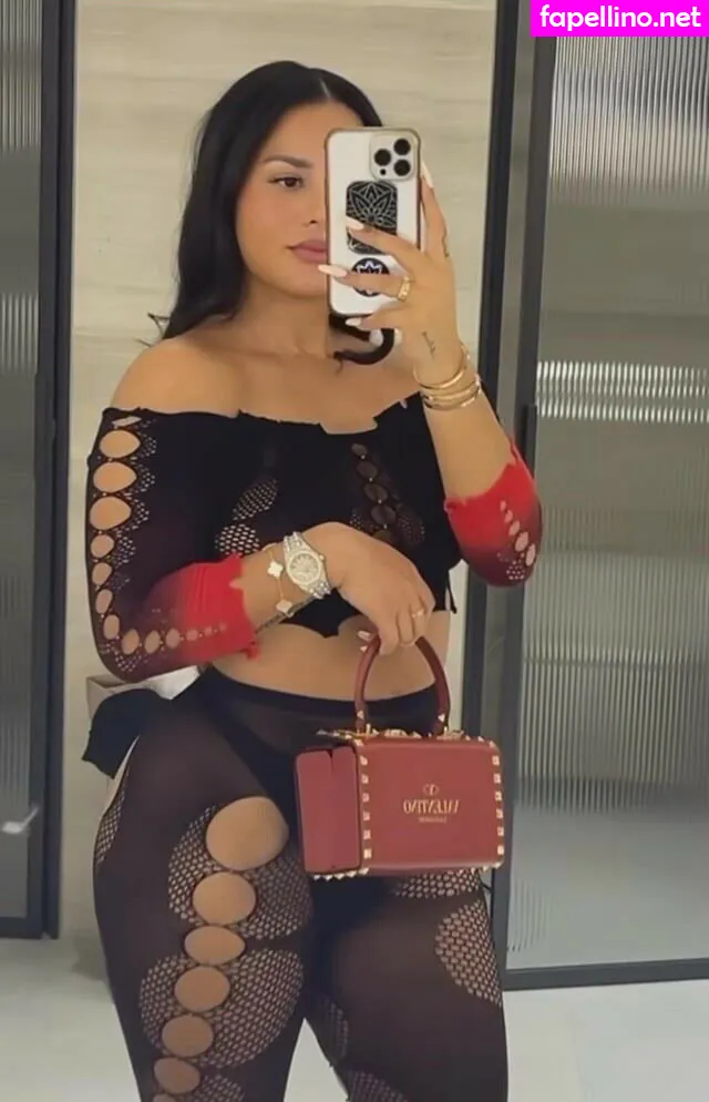 katyaelisehenry, katyaelisehenrysworld Nude Leaked OnlyFans Photo #88AvmIB0tY