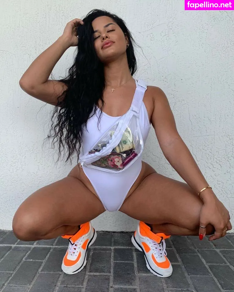 katyaelisehenry, katyaelisehenrysworld Nude Leaked OnlyFans Photo #CNYxHnsPHv