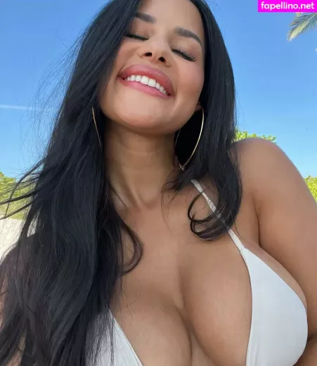 Katya Elise Henry OnlyFans Thumbnail #GtIShZCLIv