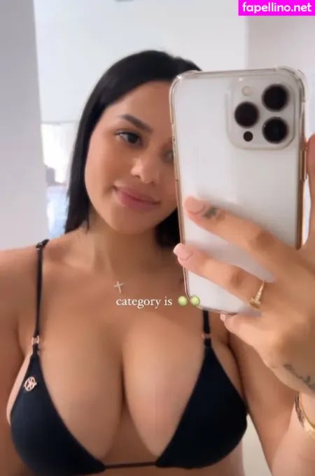 Katya Elise Henry OnlyFans Thumbnail #IFZeXRvLVj