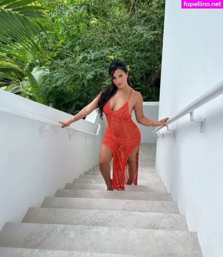 Katya Elise Henry OnlyFans Thumbnail #MbmhmZCSAf
