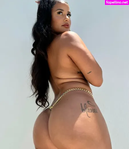 Katya Elise Henry OnlyFans Thumbnail #OO9dQiH0hV