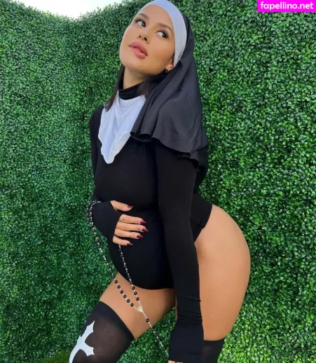 Katya Elise Henry OnlyFans Thumbnail #UvnuYlqQrq