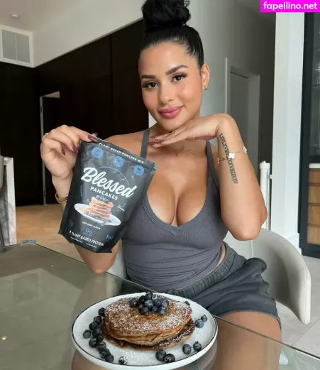 Katya Elise Henry OnlyFans Thumbnail #Z5OhzEk27K