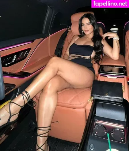Katya Elise Henry OnlyFans Thumbnail #aFsOMownst