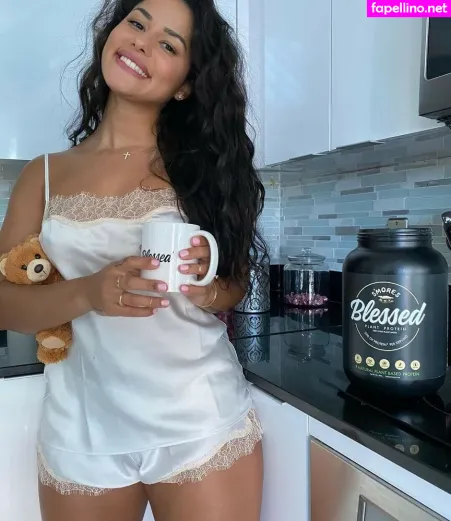 Katya Elise Henry OnlyFans Thumbnail #dVTGmmbWVE