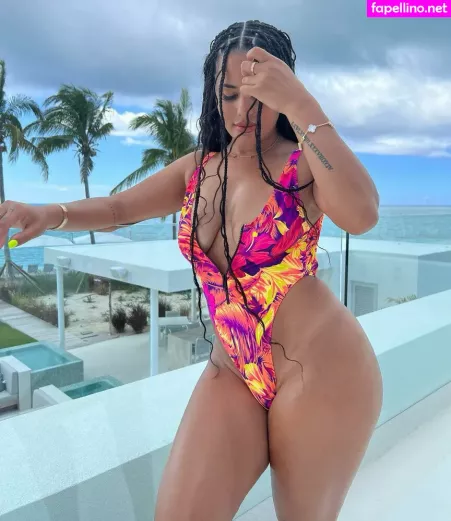 Katya Elise Henry OnlyFans Thumbnail #e6DxsfRzZr