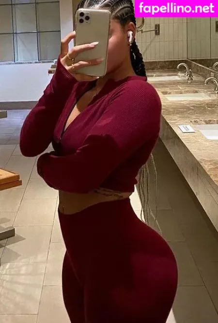 Katya Elise Henry OnlyFans Thumbnail #oJZJWad5Z0
