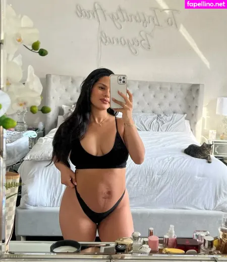 Katya Elise Henry OnlyFans Thumbnail #qWzSHZ8oOi