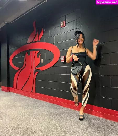 Katya Elise Henry OnlyFans Thumbnail #qzSnoq9xyJ
