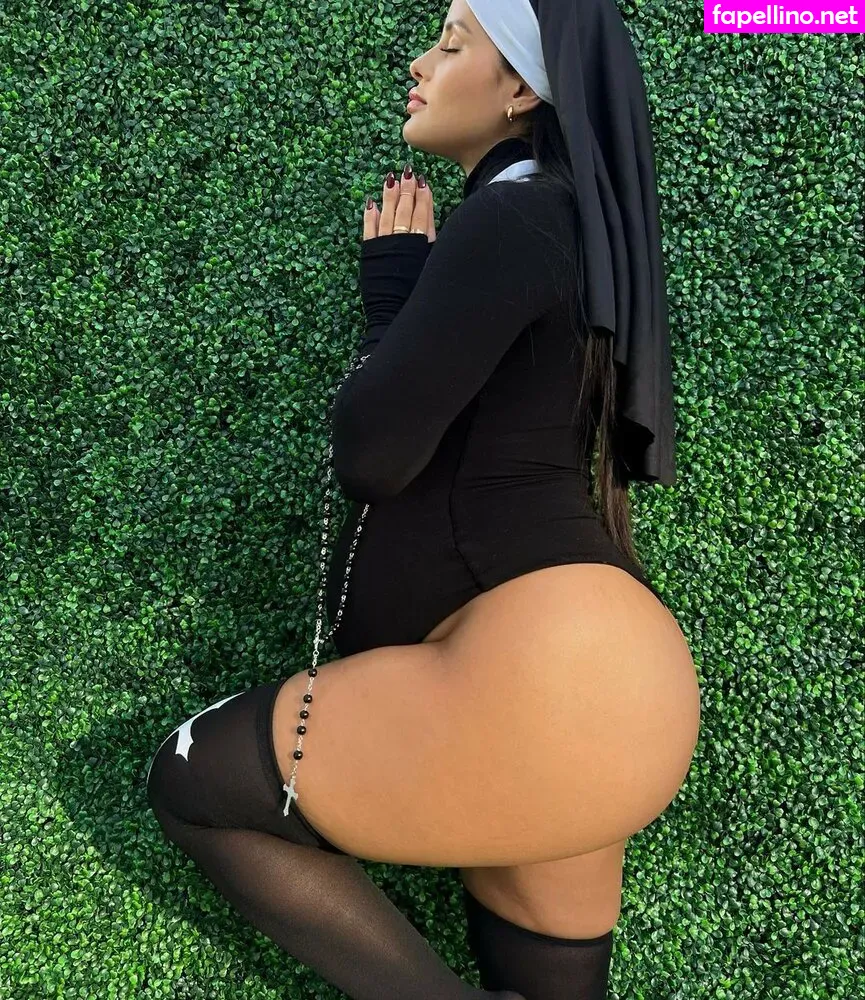 katyaelisehenry, katyaelisehenrysworld Nude Leaked OnlyFans Photo #sidbYfNI89