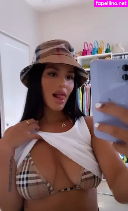 Katya Elise Henry OnlyFans Thumbnail #yqCY9k4mYN