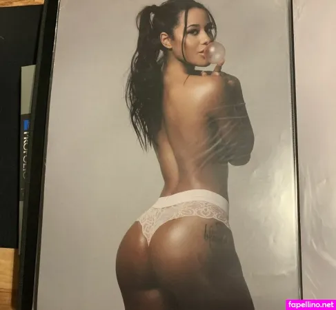 Katya Henry OnlyFans Thumbnail #fvZdP40OgJ