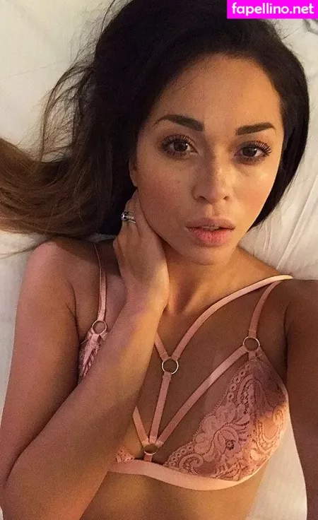 Katya Jones OnlyFans Thumbnail #mIdcKUfukn