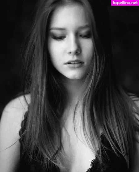 Katya Sitak OnlyFans Thumbnail #Twm6tNLPdP