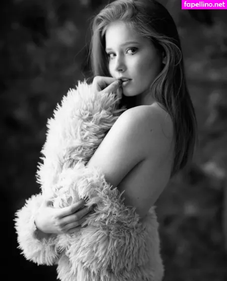 Katya Sitak OnlyFans Thumbnail #zFGHE0xrd8