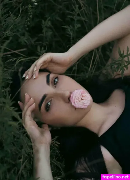 Katya Sky OnlyFans Thumbnail #7ySugAK8T9