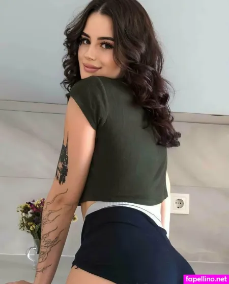 Katya Sky OnlyFans Thumbnail #bG9gQVws9V