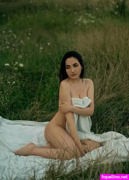 Katya Sky OnlyFans Thumbnail #sMipWKBbzs