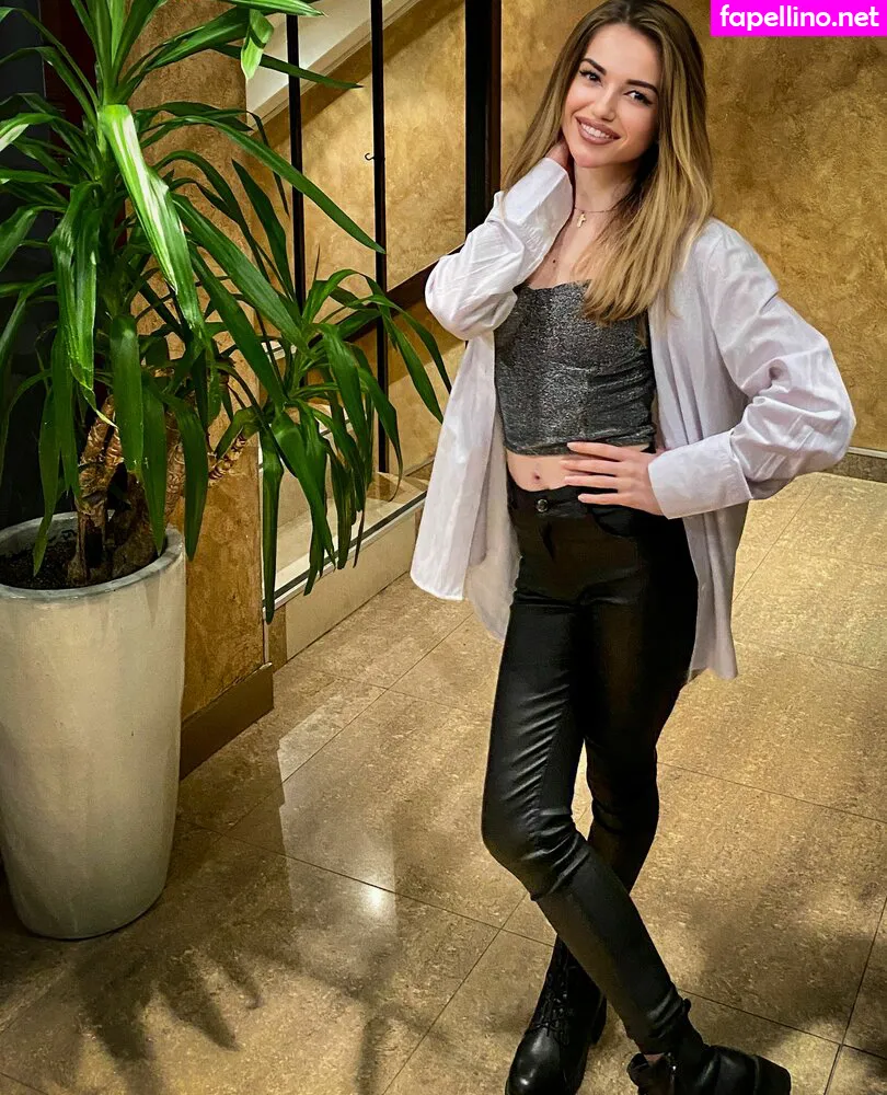 katya_zhuravleva, katyazhuravleva_ Nude Leaked OnlyFans Photo #3BfpkqLSnr