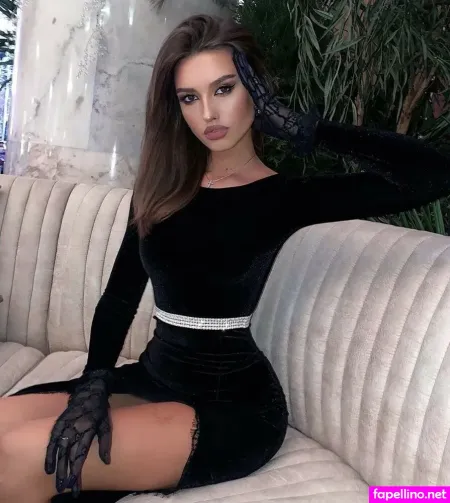 Katya Zubrik OnlyFans Thumbnail #pLVejy18LE