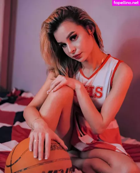 Katyacandy OnlyFans Thumbnail #decDOPKrtZ