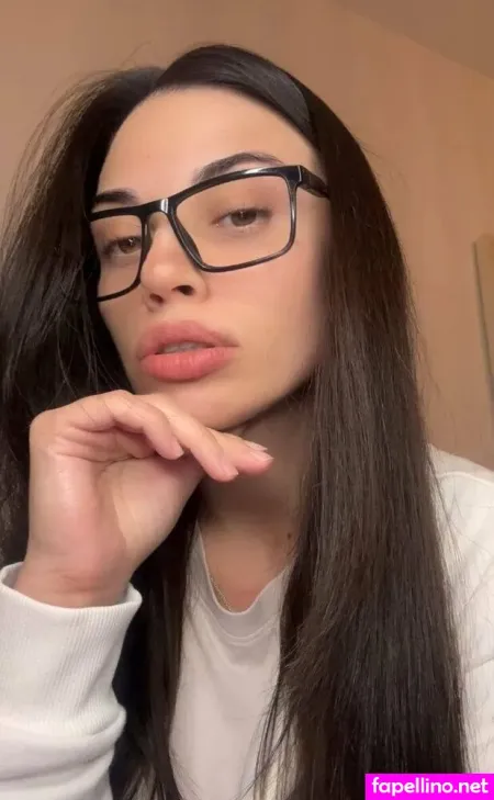 Katysage OnlyFans Thumbnail #8qTxDB7El7