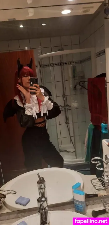 Katyusha Cosplay OnlyFans Thumbnail #DhroQ9uYqK