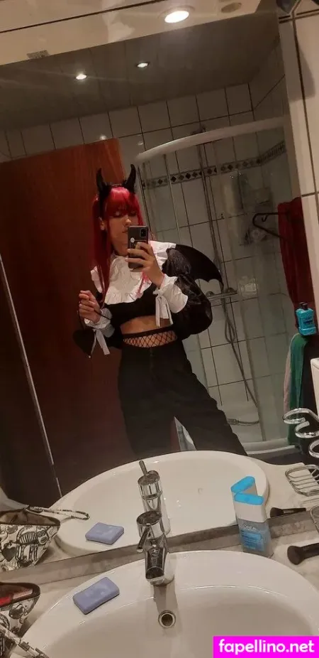 Katyusha Cosplay OnlyFans Thumbnail #JTd0R3ViSv