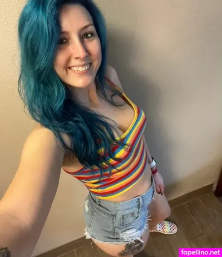 Katywithabooty 2 OnlyFans Thumbnail #4gBBCDEOOz