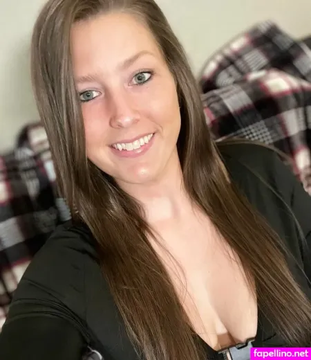 Katywithabooty 2 OnlyFans Thumbnail #NnBU4kOkK2