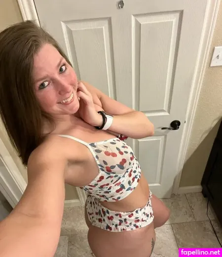 Katywithabooty 2 OnlyFans Thumbnail #myXzHSlrLB