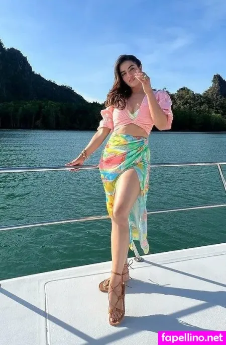 Kavya Thapar OnlyFans Thumbnail #512Lfcuj8t