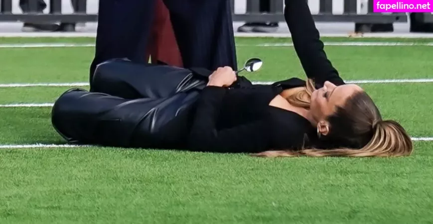 Kay Adams OnlyFans Thumbnail #58AJbKLnn9