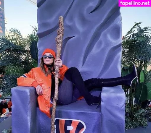 Kay Adams OnlyFans Thumbnail #NlBRKrahvt