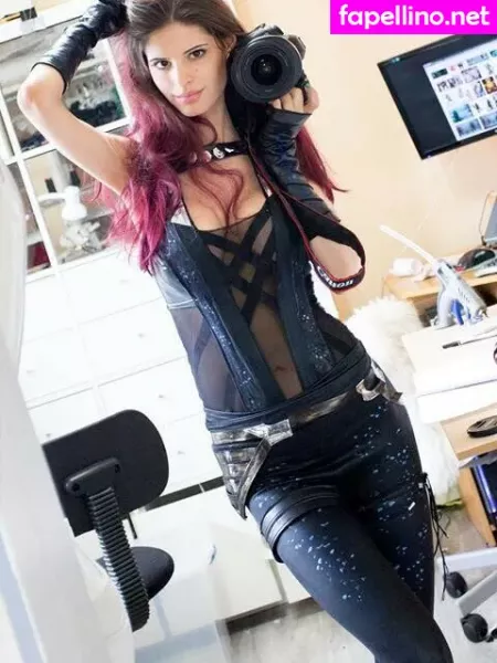 Kay Pike OnlyFans Thumbnail #XtW3ZDE5kJ