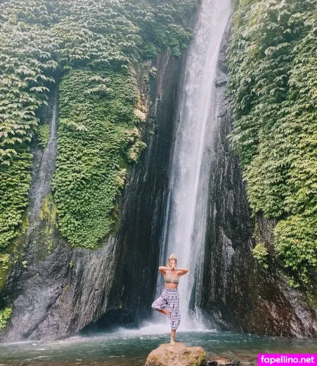 Kaya Corbridge OnlyFans Thumbnail #WlnB4gg80t