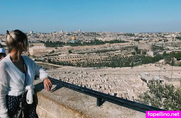 Kaya Corbridge OnlyFans Thumbnail #xElHWlDBsj