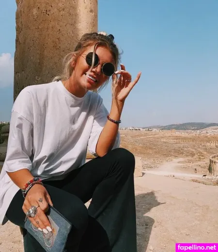 Kaya Corbridge OnlyFans Thumbnail #xrfTxQ1xY1