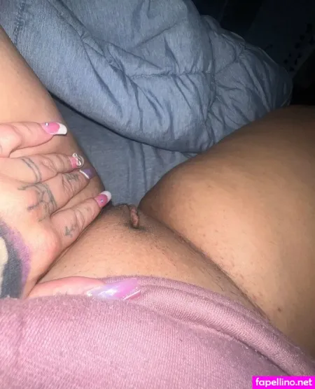 Kayabbyyx OnlyFans Thumbnail #GImKSbGBba