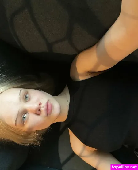 Kayana Moon OnlyFans Thumbnail #3qOxAil12v