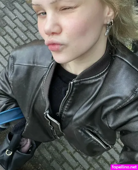 Kayana Moon OnlyFans Thumbnail #CaRuGxzf4p