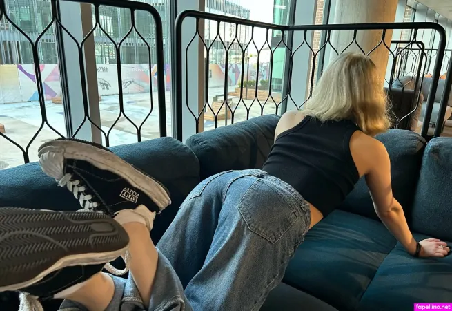 Kayana Moon Main Profile Photo