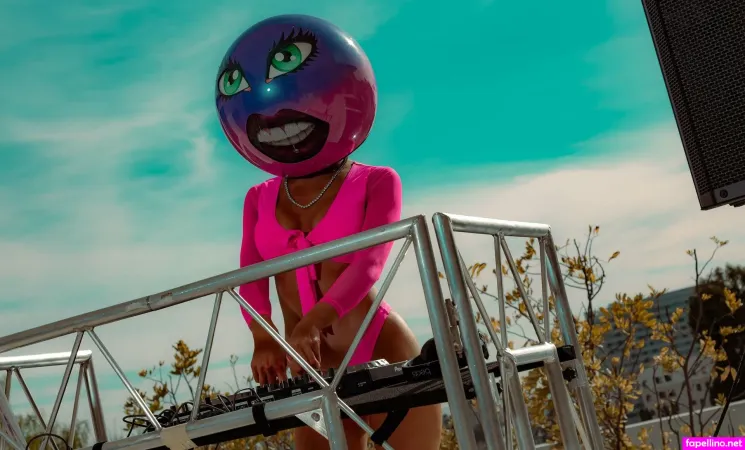 Kaybeefree OnlyFans Thumbnail #C275UDMklg