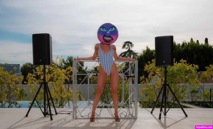 Kaybeefree OnlyFans Thumbnail #QHbkBXcnjz