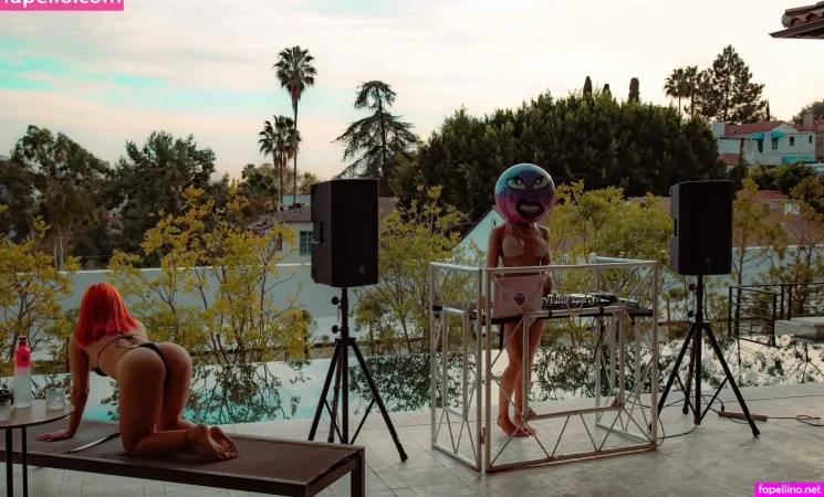 Kaybeefree OnlyFans Thumbnail #Zx9BDOX7D6