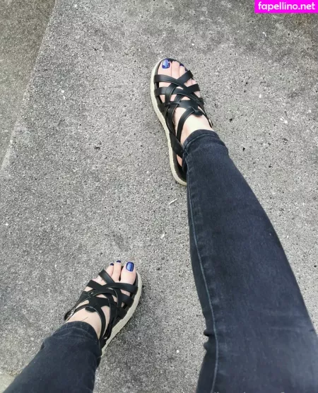 Kaybeesfeets OnlyFans Thumbnail #T4ZPLUP2LQ